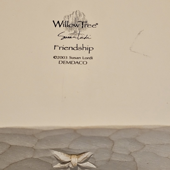 WILLOW TREE Forever True, Forever Friends Trinket Box - Picture 3 of 6